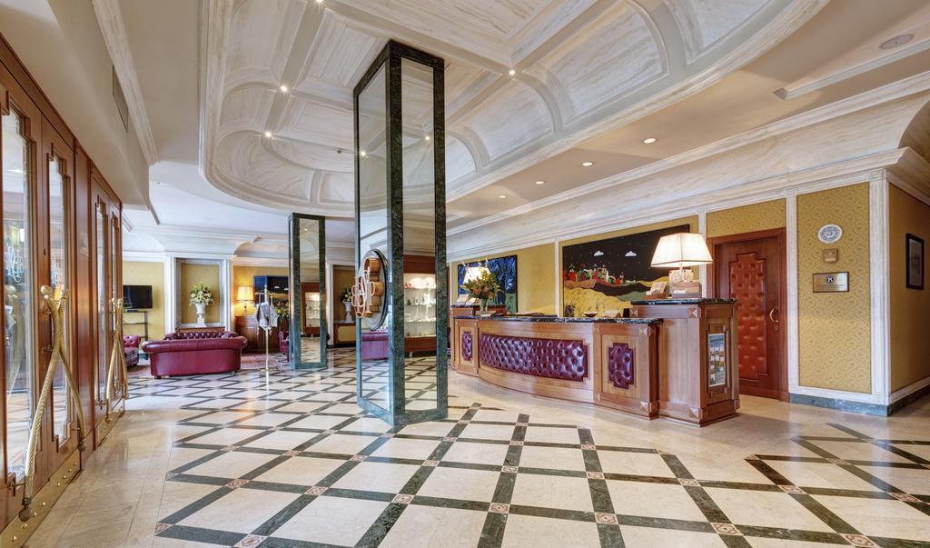 Hotel Borgo Palace