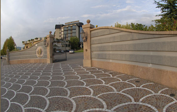 Borgo Palace Hotel